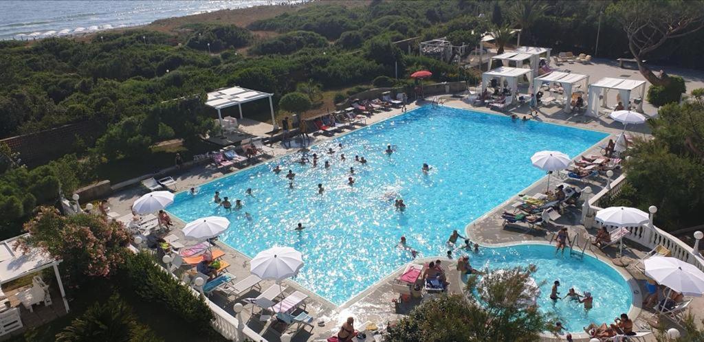 Domizia Palace Hotel Baia Domizia Εξωτερικό φωτογραφία